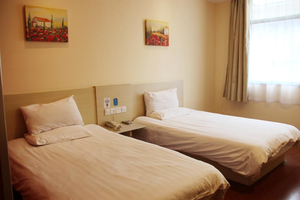 Hanting Hotel Shanghai Jiaotong University Jiangchuan Road Second Branch Exteriör bild